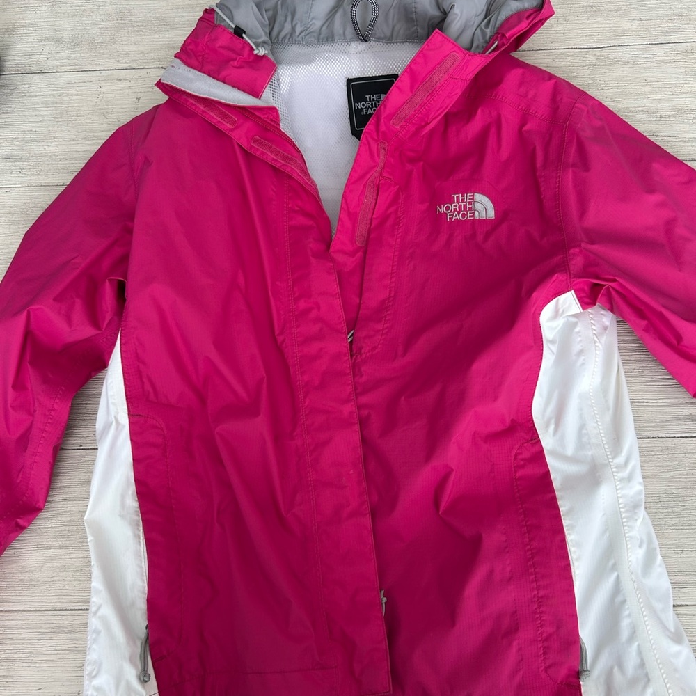The North Face Women's Pink and White Raincoat